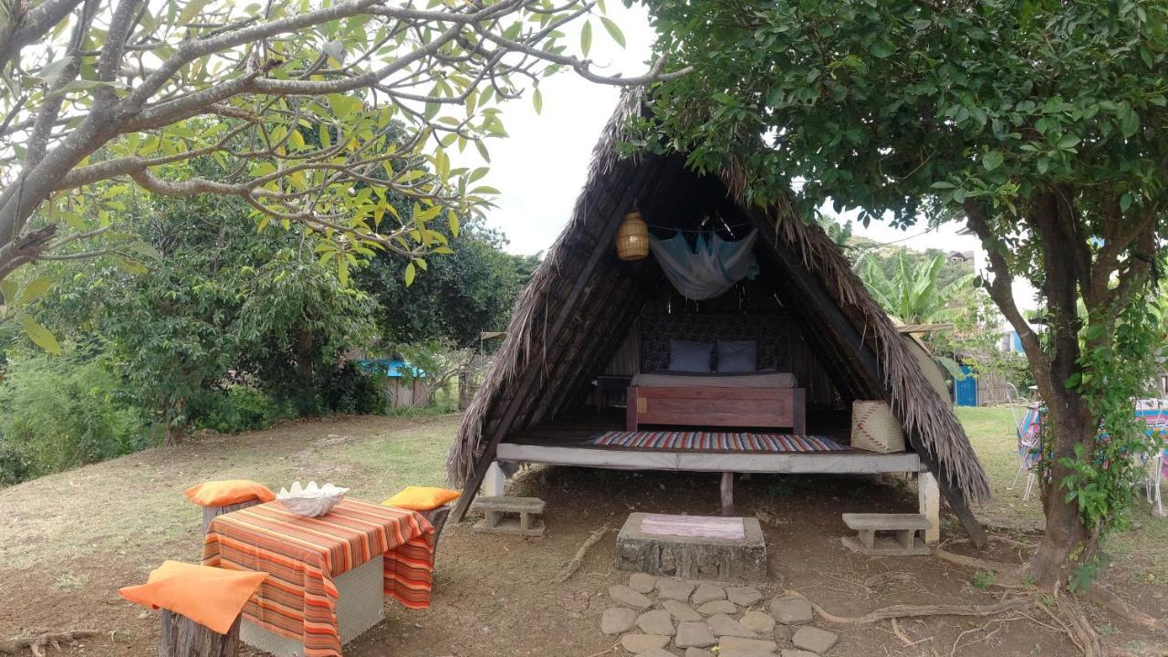 Corto Novo Maison D'Hotes-Camping Nosy-Be エクステリア 写真